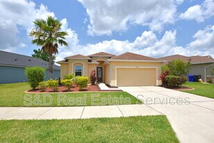 5632 Aral Dr in Lakeland, FL - Building Photo