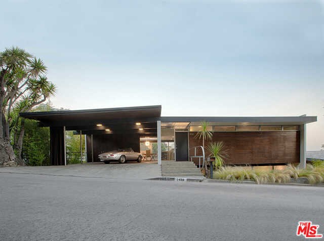 1456 Sunset Plaza Dr in Los Angeles, CA - Building Photo