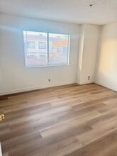 816 N Garfield Ave, Unit B in Alhambra, CA - Foto de edificio - Building Photo