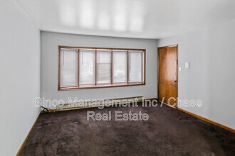 17754 Rosewood Dr in Lansing, IL - Building Photo - Building Photo