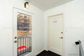 317 Hawthorn St in San Diego, CA - Building Photo - Building Photo