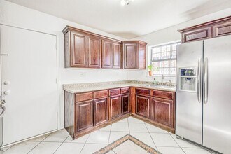 1081 Green Lilac Cir in El Paso, TX - Building Photo - Building Photo