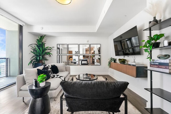 property at 1400 W Peachtree St NW