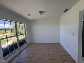 436 Bayshore Dr in Cape Coral, FL - Building Photo - Building Photo