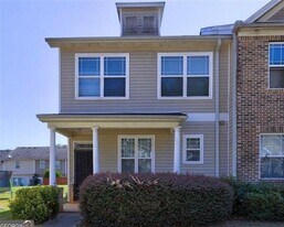 6316 Ellenwood Dr in Rex, GA - Building Photo