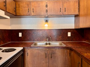 365 W 550 N in Logan, UT - Foto de edificio - Building Photo