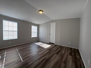 11524 Meredyth St in Tampa, FL - Building Photo - Building Photo