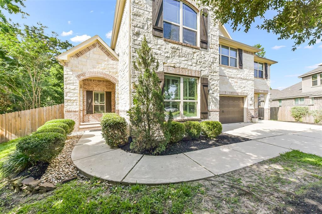 126 Madeline Ct in Montgomery, TX - Building Photo