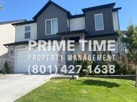 68 N Midland Dr in Saratoga Springs, UT - Building Photo