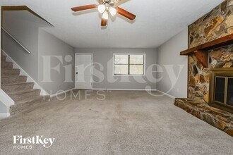 120 Windsong Ct in Stockbridge, GA - Foto de edificio - Building Photo