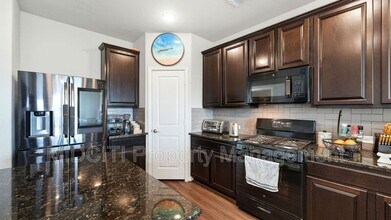 6370 Tarrant Hl in Schertz, TX - Building Photo - Building Photo