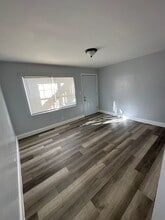 3805 Fairfax St in Jacksonville, FL - Foto de edificio - Building Photo