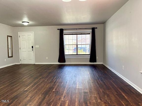 204 Hillview Dr in Durham, NC - Building Photo - Building Photo
