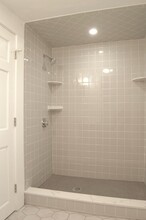 105 Clarendon St in Fitchburg, MA - Building Photo - Building Photo
