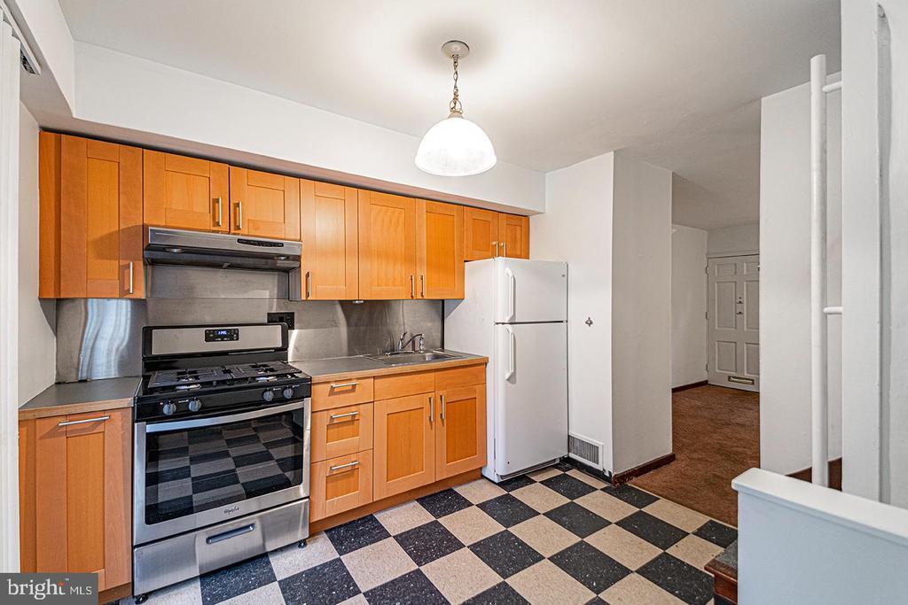 2013 Moravian St in Philadelphia, PA - Building Photo