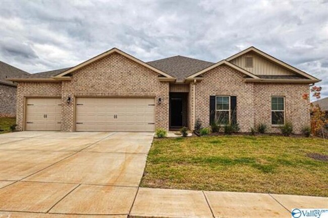 property at 124 Oak Fletcher Dr