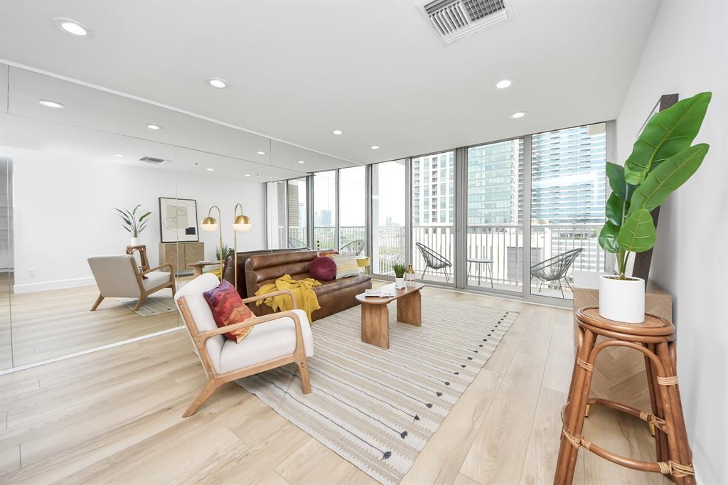 3600 Montrose Blvd in Houston, TX - Building Photo