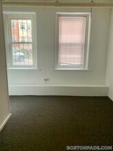 137 Park Dr, Unit B45 in Boston, MA - Building Photo - Building Photo