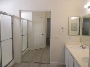 10009 Cambridge Blue Ave in Las Vegas, NV - Building Photo - Building Photo
