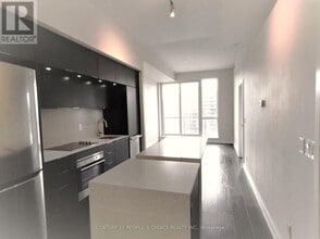 170 Sumach St in Toronto, ON - Building Photo - Building Photo