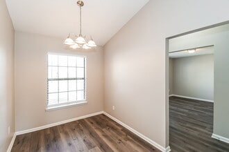 596 Artesian Ln in Orange Park, FL - Building Photo - Building Photo