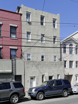 4 Unit MF in Jersey City, NJ - Building Photo