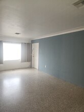 13406 Boca Ciega Ave, Unit #4 in Madeira Beach, FL - Building Photo - Building Photo