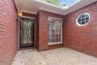 2125 Fox Ridge Rd in Tuscaloosa, AL - Building Photo - Building Photo