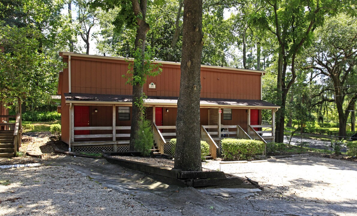 Treehouse Townhomes in Tallahassee, FL - Building Photo