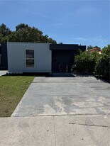 2341 SW 17th Ave in Miami, FL - Building Photo
