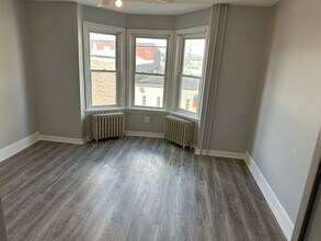 721 Mulberry St, Unit 2nd Fl in Reading, PA - Building Photo - Building Photo