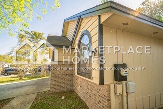 1280 Independence Dr in Orange Park, FL - Building Photo - Building Photo