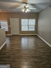 180 Brookview Dr in Riverdale, GA - Building Photo - Building Photo