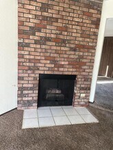3327 Jayanne Way in Carmichael, CA - Building Photo - Building Photo