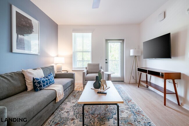 100 Wilton Cir, Unit 50-204 in Palm Coast, FL - Foto de edificio - Building Photo