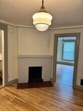 726 Lake Dr SE, Unit B in Grand Rapids, MI - Foto de edificio - Building Photo