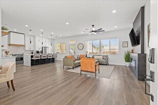 10624 Grand Cypress Ave in Las Vegas, NV - Building Photo