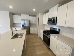 123 Rock Ave in Statesville, NC - Building Photo - Building Photo