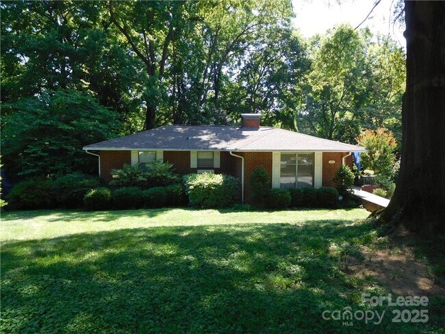 property at 1215 Sewickley Dr