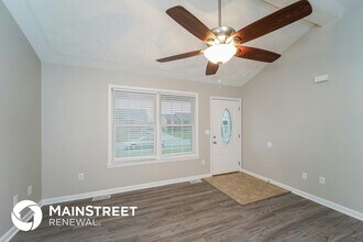 585 Tecumseh Dr in Shepherdsville, KY - Building Photo - Building Photo