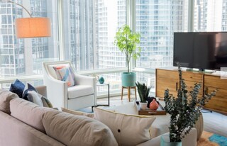 232 E Ohio St, Unit 2 in Chicago, IL - Building Photo