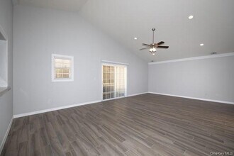 46 Village Green Dr in Port Jefferson Station, NY - Building Photo - Building Photo