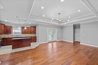 104 Point Comfort Rd in Mary Esther, FL - Building Photo - Building Photo