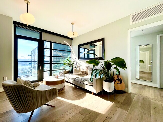 1300 4th St SE, Unit 808 in Washington, DC - Building Photo - Building Photo