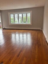 34 Warman St in Montclair, NJ - Building Photo - Building Photo