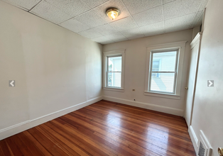 74 Romsey St, Unit #3 in Boston, MA - Building Photo - Building Photo