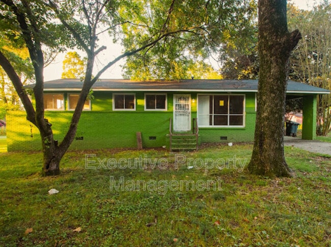 property at 3175 45th Ave N