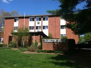 Hamilton House Apartments in North Providence, RI - Building Photo - Building Photo