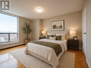 470 Sentinel Rd in Toronto, ON - Building Photo - Building Photo