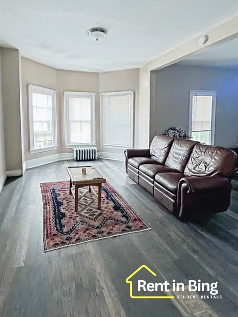 property at 72 Walnut St